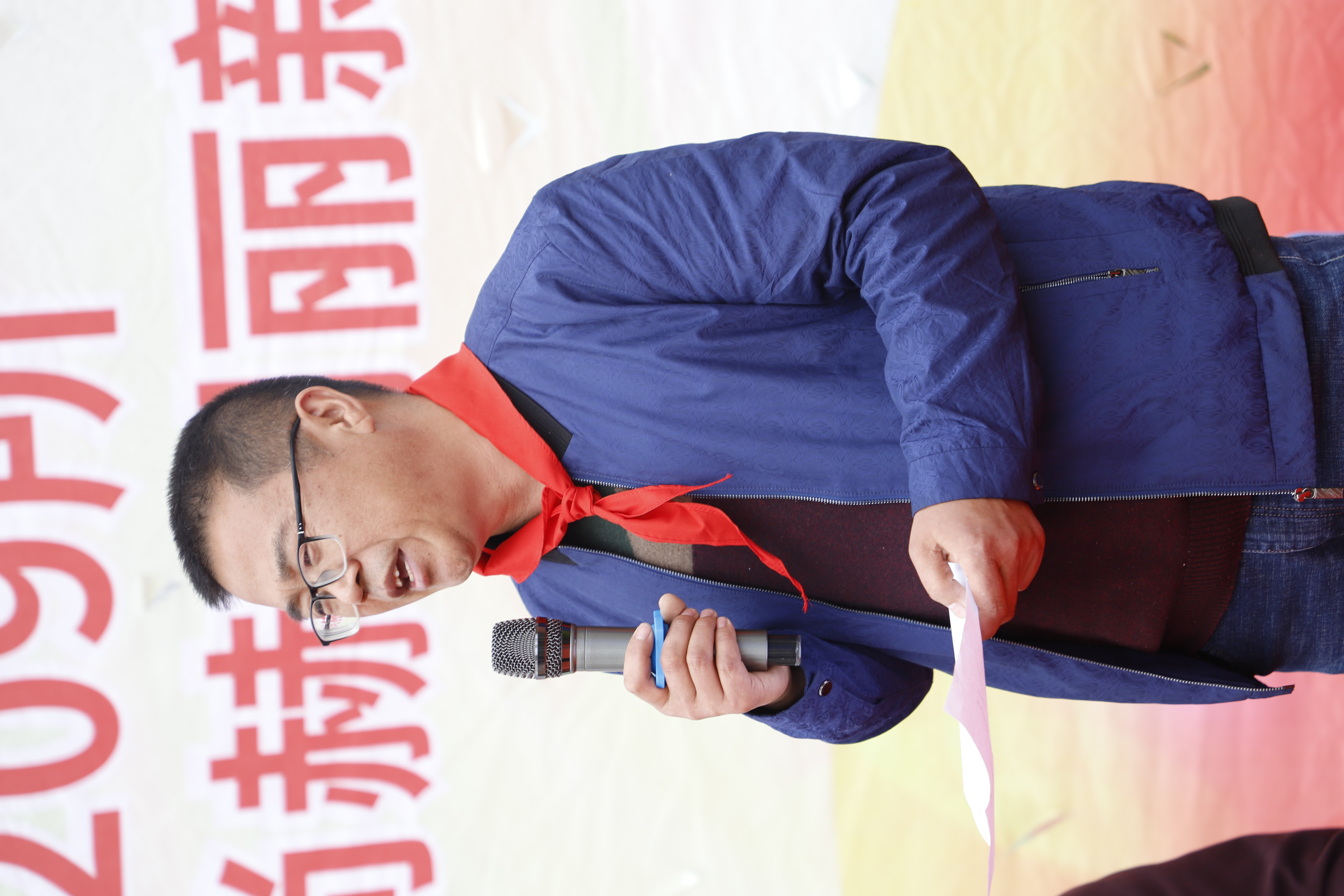 第209所 平度市崔家集镇状元府乐竞体育_乐竞体育中国一站式服务官网
刘丽新小学