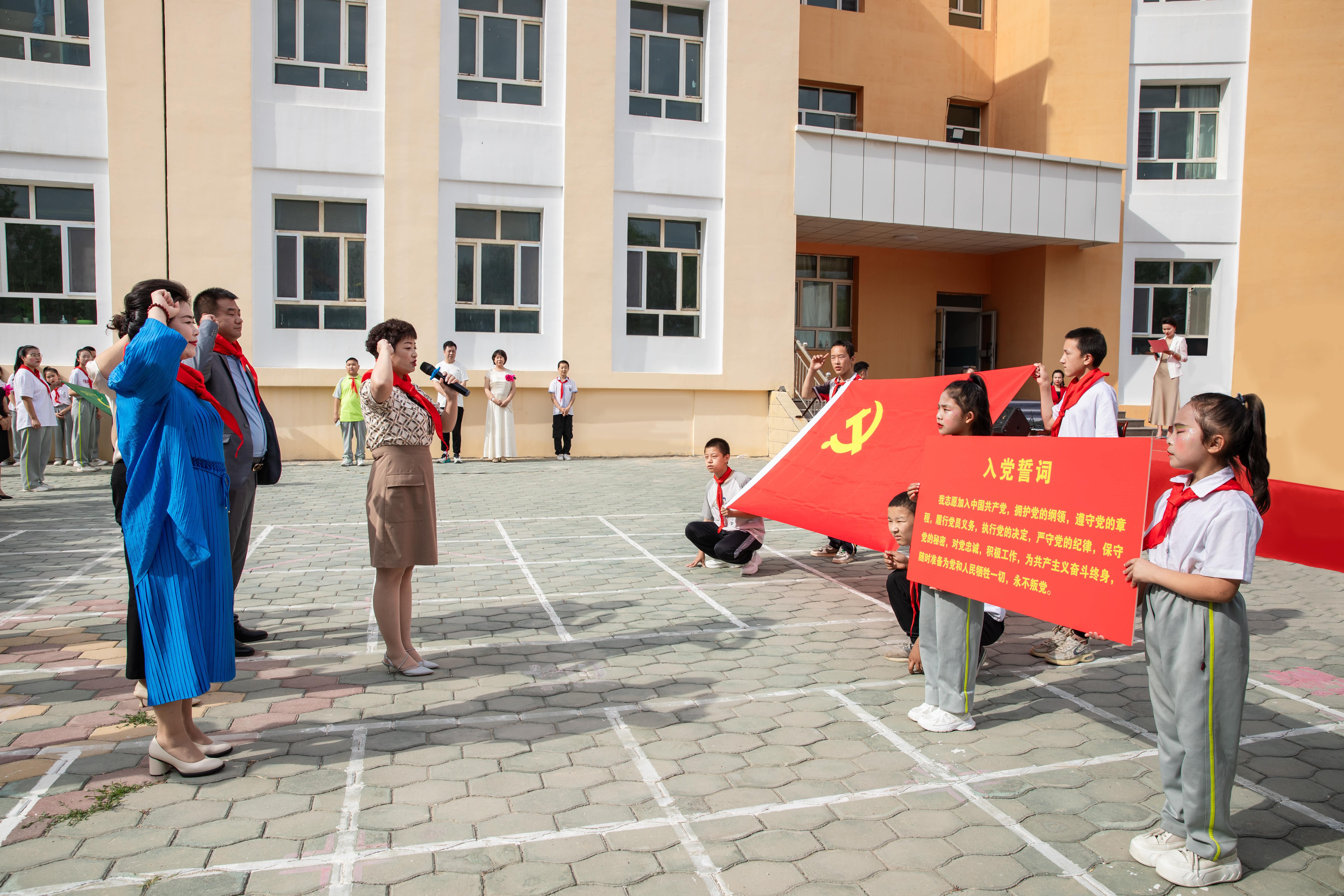 第251所 新疆昌吉州玛纳斯县北五岔镇乐竞体育_乐竞体育中国一站式服务官网
王俊英学校