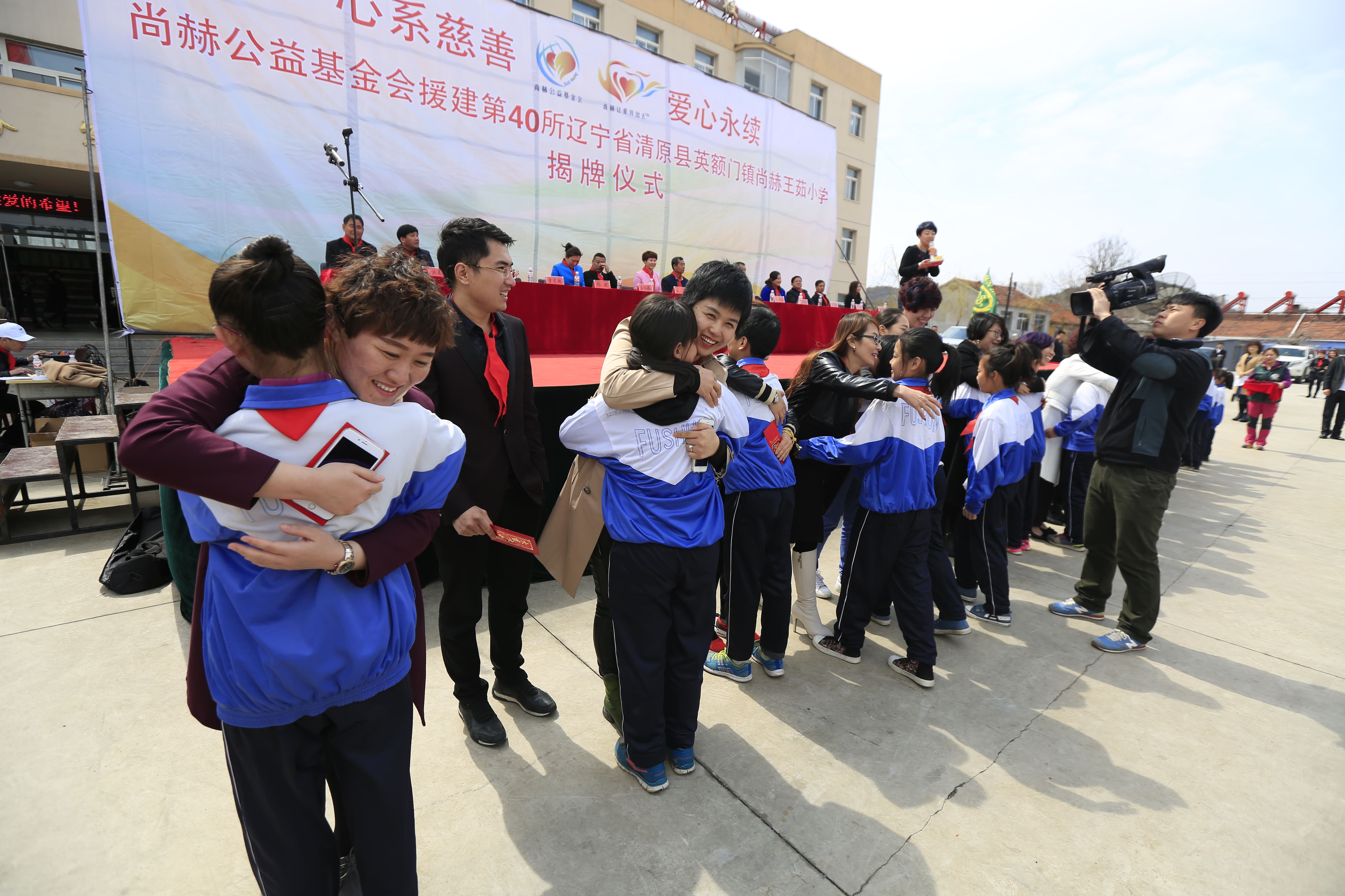 第40所 清原县英额门镇乐竞体育_乐竞体育中国一站式服务官网
王茹小学